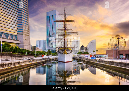 Yokohama, Japon l'aube à Minato Mirai-District. Banque D'Images