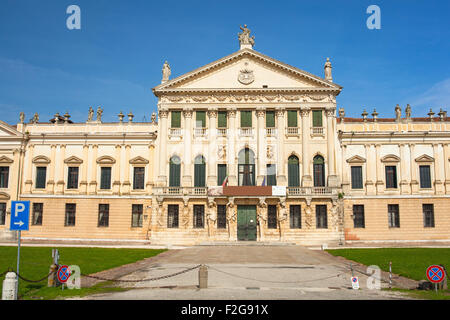 STRA, ITALIE - Août 25 : Vue de la Villa Pisani le 25 août 2014 Banque D'Images