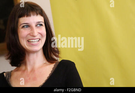 Pordenone, Italie. 18 Septembre, 2015. L'écrivain italien Ginevra Lamberti assiste au conférence de presse pendant un événement littéraire pordenonelegge.it le 18 septembre, 2015 à Pordenone Crédit : Andrea Spinelli/Alamy Live News Banque D'Images