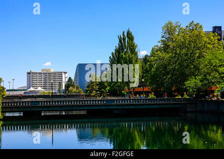 Riverfront Park et une vue de la ville de Spokane dans l'État de Washington Banque D'Images