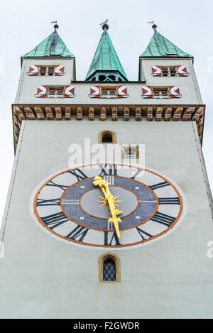 Tour historique de la ville de Straubing, Tour de ville de la Basse Bavière, Town Square, Allemagne, Bavière, Tour de l'horloge tour de tour à feu hist Banque D'Images