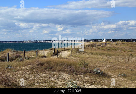 Vue de La Turballe à partir de la falaise à la pointe de Pen Bron, Guerande, Loire-Atlantique, France Banque D'Images