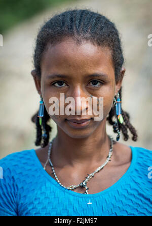 Le Bénin, en Afrique de l'Ouest, Gossoue, une belle tribu peul peul tatoué woman portrait Banque D'Images