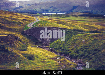 Bridge dans les highlands Banque D'Images