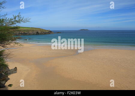 Journée d'automne ensoleillée à Harlyn Bay, North Cornwall, England, UK Banque D'Images