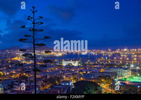 Las Palmas de Gran Canaria, vue aérienne, soir Banque D'Images