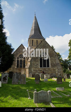 St James' Shere Église dans le village médiéval de Shere près de Guldford Surrey Banque D'Images