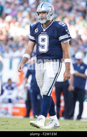 20 septembre 2015 : Dallas Cowboys quarterback Tony Romo (9) au cours de la NFL match entre les Dallas Cowboys et les Philadelphia Eagles au Lincoln Financial Field à Philadelphie, Pennsylvanie. Les Cowboys de Dallas a gagné 20-10. Christopher Szagola/CSM Banque D'Images