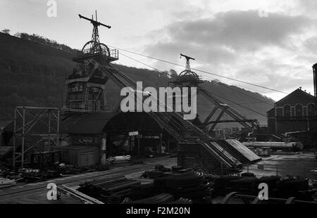 Six Bells colliery engrenage bobinage près d'Abertillery, dans le sud du Pays de Galles les vallées, 1984. Banque D'Images