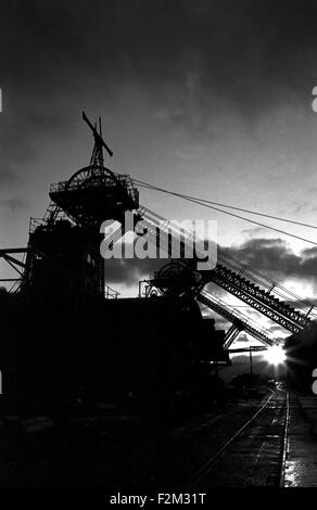 Six Bells colliery engrenage bobinage près d'Abertillery, dans le sud du Pays de Galles les vallées, 1984. Banque D'Images