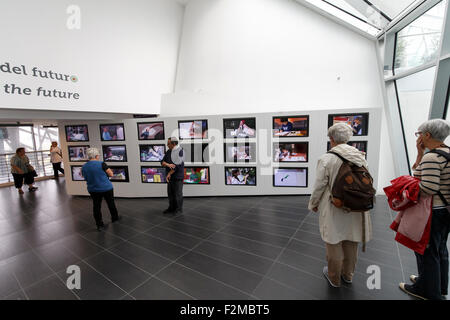 Milan, Italie, 13 Septembre 2015 : l'intérieur de pavillon italien Palazzo 'Italia' à l'exposition Expo Milan 2015 Banque D'Images