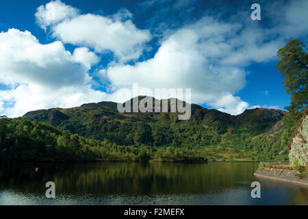Ben Lieu et Loch Katrine, Loch Lomond et les Trossachs National Park, Stirlingshire Banque D'Images