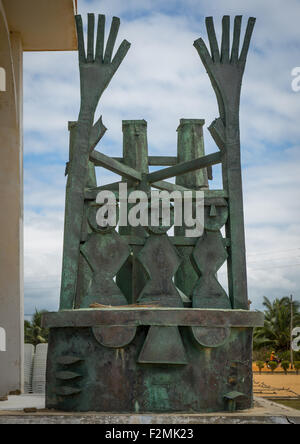 Le Bénin, en Afrique de l'Ouest, Ouidah, sur la porte de non retour, le major port esclave durant transatlantique des esclaves Banque D'Images