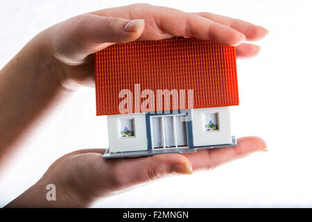 Image symbolique, maison privée, l'immobilier, de protection, d'un coffre-fort, sécurité Banque D'Images