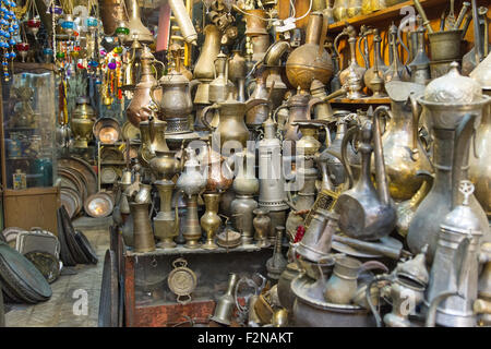 Belle photo de boutiques de souvenirs dans le quartier arabe . Banque D'Images