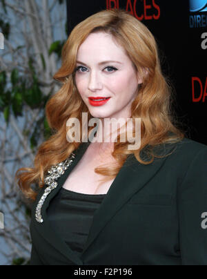 Première de "de DIRECTV endroits sombres", qui se tiendra au Théâtre Harmony Gold comprend : Christina Hendricks Où : Los Angeles, California, United States Quand : 22 Oct 2015 Banque D'Images