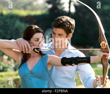 Le PRINCESS DIARIES 2 : ROYAL ENGAGEMENT 2004 Walt Disney Studios film avec Anne Hathaway et Chris Pine Banque D'Images