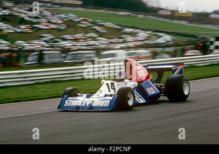 Bob Evans dans son BRM 1975 Stanley Banque D'Images