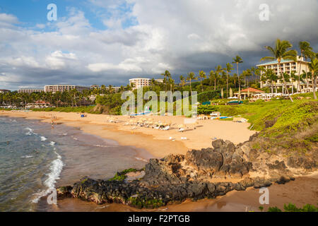 Wailea Beach sur l'île de Maui au coucher du soleil Banque D'Images