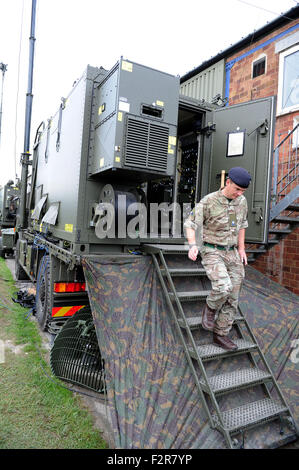 Système de communication mobile de l'armée britannique au cours de l'exercice, l'Angleterre, Royaume-Uni Banque D'Images