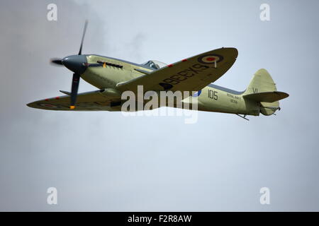 Au Royal International Air Tattoo à Fairford RIAT 2015, les avions militaires et civils se sont réunis à travers le monde Banque D'Images