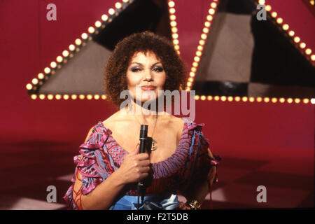 CLEO LAINE English À propos de la chanteuse de jazz 1975 Banque D'Images