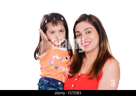 2 Indian mother and daughter hand gesturing Banque D'Images