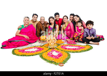 Diwali Festival familial indien Rangoli Banque D'Images