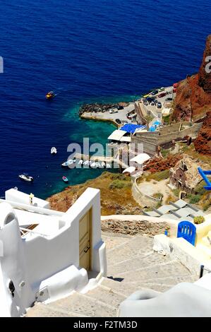 Mesures sentier jusqu'à la baie d'Amoudi, Oia Santorini Grèce Banque D'Images