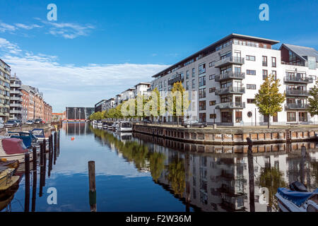 Nouveau passage pour piétons et cyclistes (Cirkelbroen le cercle Bridge) sur Kanal Christianshavn, dans le port de Copenhague Danemark Banque D'Images