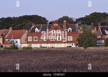 Le George Hotel, le CLAJ-prochain-la-Mer, sur la côte nord du comté de Norfolk, au Royaume-Uni. Banque D'Images