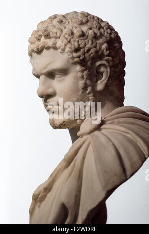 Berlin. L'Allemagne. Portrait de l'empereur romain Caracalla , AD 212-217 de Rome, Italie. Altes Museum. Banque D'Images