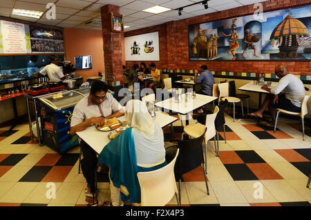 La nouvelle Madras woodlands restaurant est l'un des plus populaires South Indian restaurants dans Little India. Banque D'Images