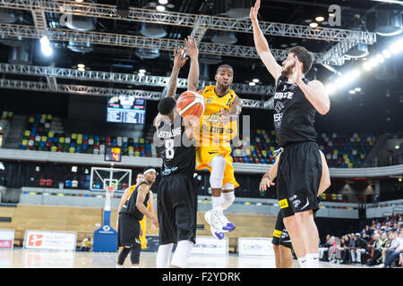 Défaite des Lions Londres Leeds 99 - 60 force à Copperbox, Parc Olympique, Londres, Royaume-Uni. Septembre 2015 Banque D'Images