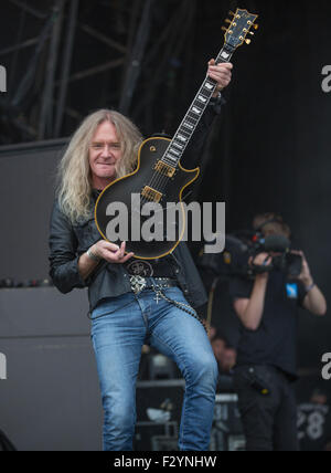 Ramblin' Man Fair 2015 - Jour 1 avec : Doug Scarratt Où : Maidstone, Kent, Royaume-Uni Quand : 25 Oct 2015 Banque D'Images