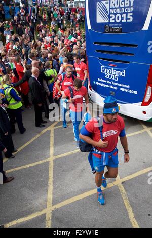 Leeds, UK. 26 Sep, 2015. Coupe du Monde de Rugby. L'Italie contre le Canada. L'arrivée de l'équipe italienne. Credit : Action Plus Sport/Alamy Live News Banque D'Images