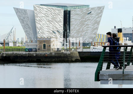 Bâtiment Titanic Belfast Banque D'Images