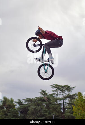 Madrid, Espagne. Sep 26, 2015 Exposition de BMX. Arnold classic europe 2015, madrid crédit : nano calvo / vwpics/Alamy live news Banque D'Images