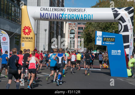 Berlin, Allemagne. 27 Sep, 2015. 42ème Marathon de Berlin, le 27 septembre 2015 Crédit : Philip Game/Alamy Live News Banque D'Images