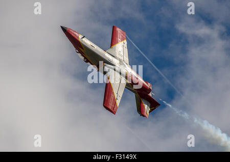 Patrulla Águila (espagnol pour "Eagle') est l'équipe de démonstration de voltige de l'Armée de l'Air espagnole. Casa c-101 Aviojet Banque D'Images