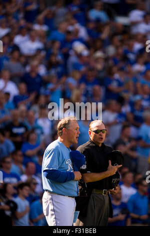 Kansas City, MO, USA. 27 Sep, 2015. Ned Yost # 3 des Royals de Kansas City en action au cours de la MLB match entre les Indians de Cleveland et les Royals de Kansas City à Kauffman Stadium de Kansas City, MO. Kyle Rivas/CSM/Alamy Live News Banque D'Images