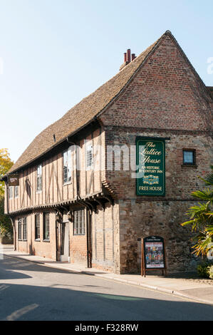 Le Treillis house pub dans Chapel Street, King's Lynn, Norfolk, Angleterre Banque D'Images