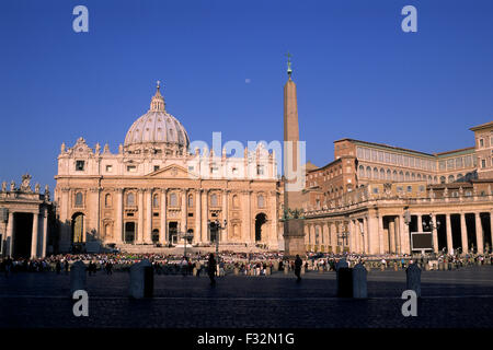 Italie, Rome, basilique Saint-Pierre Banque D'Images