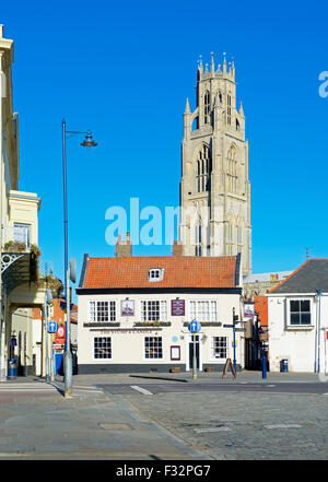 Eglise St Botolph et de la place du marché de Boston, Lincolnshire, Angleterre, Royaume-Uni Banque D'Images