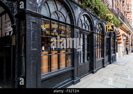 Berry Bro's et Rudd, Vin Mechants, St James's Street, Londres, Angleterre Banque D'Images