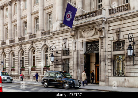 Le Royal Automobile Club, Pall Mall, Londres, Angleterre Banque D'Images