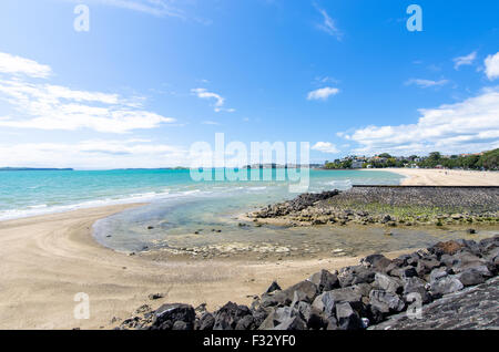 Mission Bay est une belle plage de sable blanc qui est situé à Auckland, Nouvelle-Zélande Banque D'Images