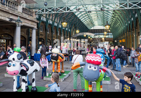 Shaun le mouton à Covent Garden à Londres, Grande-Bretagne Banque D'Images