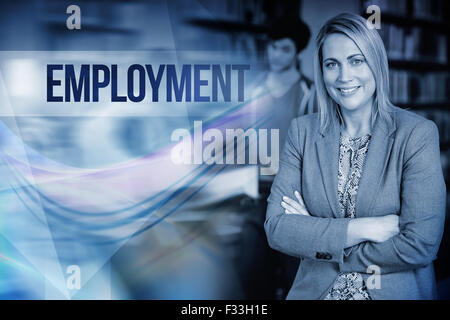 L'emploi contre le professeur looking at camera with arms folded Banque D'Images