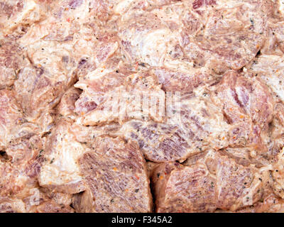 Le la viande non cuite sur un shish kebab, de l'alimentation contexte Banque D'Images